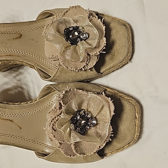 ⬇️Bundle  of 2 for 15$🍁Ellen Tracy Sandals Canvas Wedges Size 7M - Picture 5 of 9